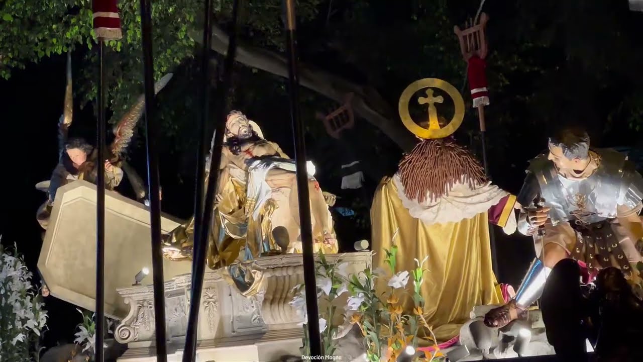 Cruce sobre el Periferico - Velación del Señor Sepultado de La Recolección 2025