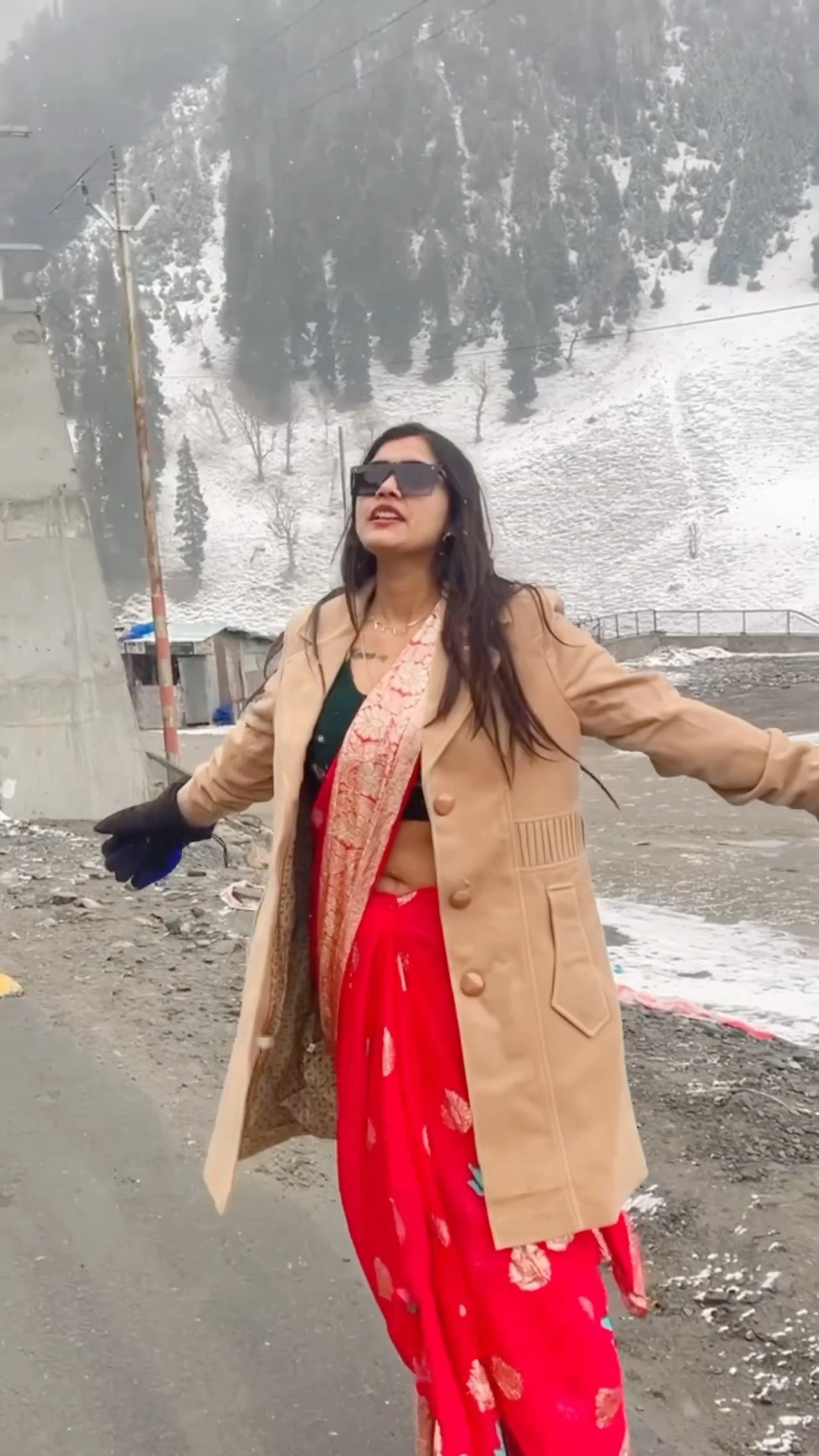 तुम्हें देखे मेरी आँखे #meenu #trending #trendingshorts #shorts