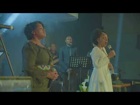 Thando L Ngcobo