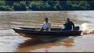 Barco Semi Chata 5.0 M Motor 15 Hp Yamaha