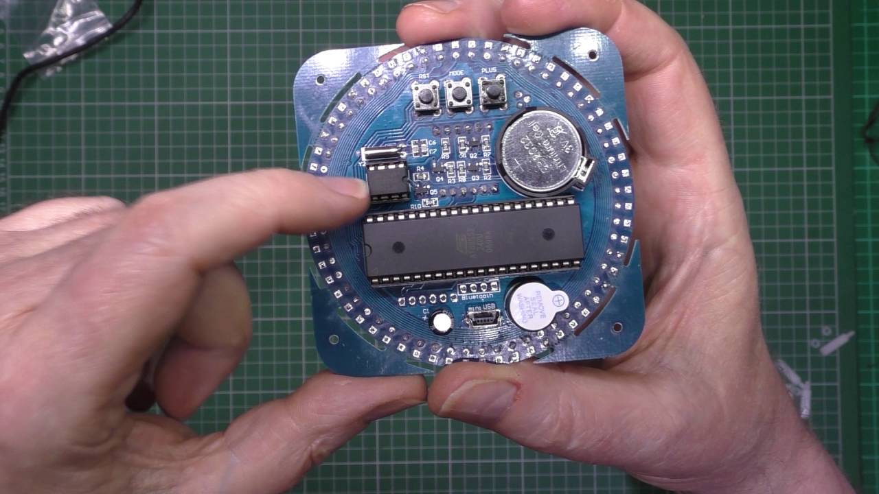 £4 DIY LED clock - YouTube