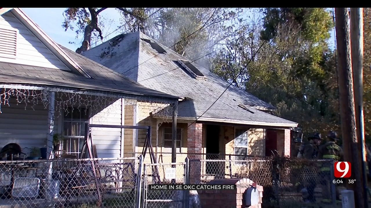 Fire Crews Respond To SE OKC House Fire - YouTube