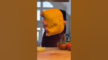 #hack 🇯🇲 Patty BLT 🥓🥬🍅 #recipe  #bacon #tomato  #jamaican #patties #sandwich