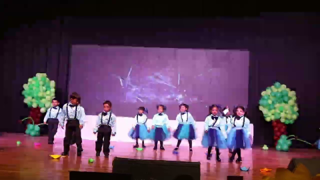 Annual Day Dance Performance | Preschoolers | Chak Dum Chak Dum | Rewa, MP