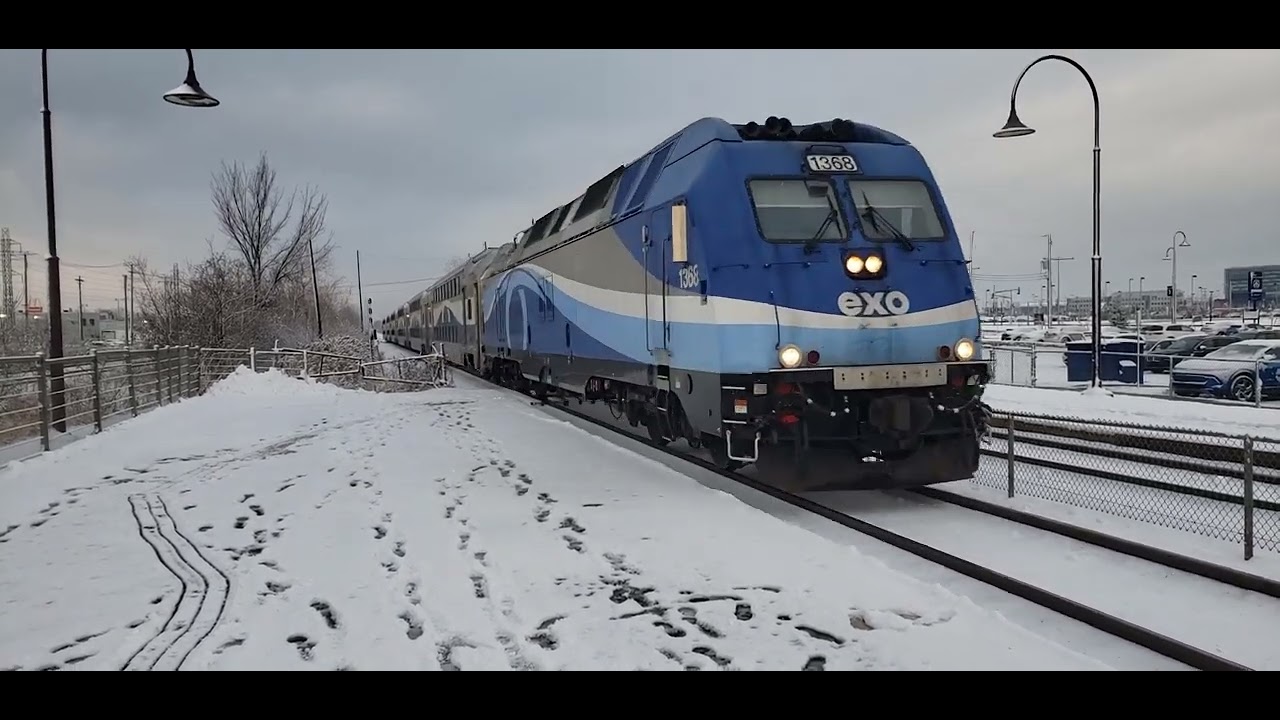 winter-trains-exo-commuter-arrives-at-dorval-for-ride-to-vendome-youtube