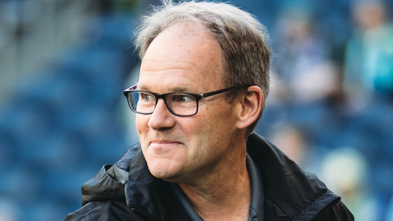 Interview: Brian Schmetzer on the match-up against Necaxa - YouTube