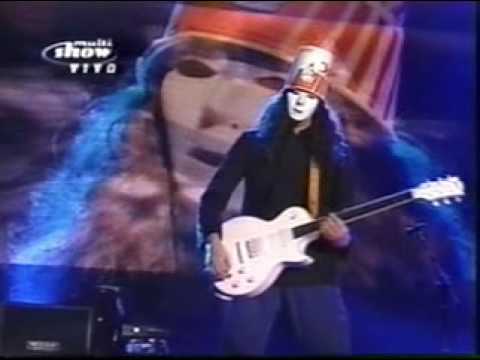 guns n roses- Buckethead Solo (rock in rio III)