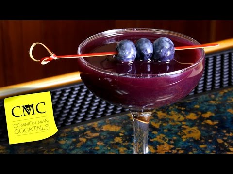 🔵-easy-gin-cocktail:-gin-berry-blues-|-spring-cocktail-selections