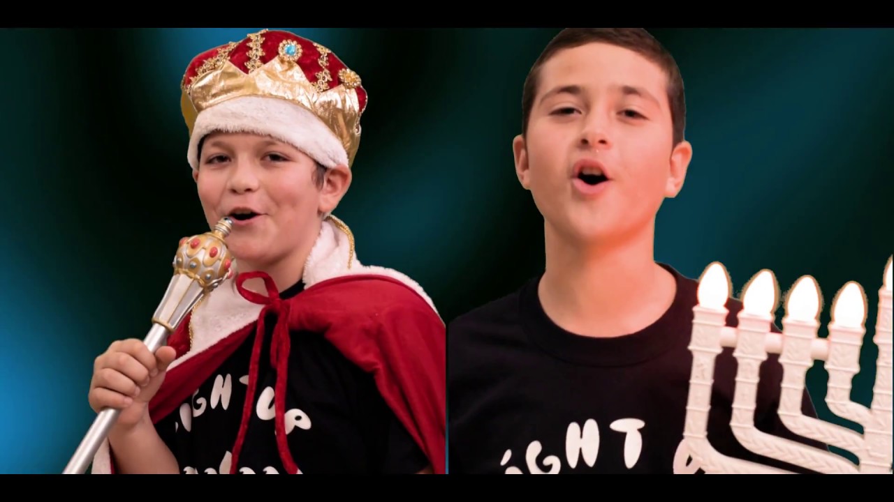 Guarda Hanukkah - New York Boys Choir - Light Up su YouTube Guarda Hanukkah - New York Boys Choir - Light Up su YouTube