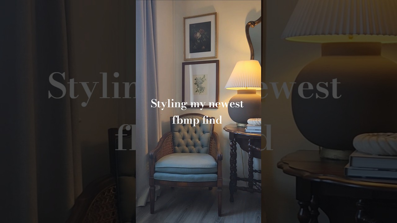 I've always wanted two chairs to flank my gate leg table. Thank you fbmp! 