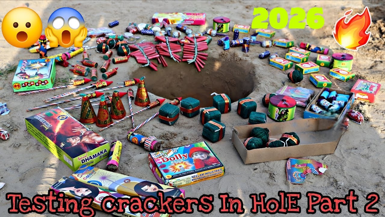 Different Types Of Cracker Testing With Snake || Cracker Videos 2025 || ये क्या हो गया पॉप  साफ को?
