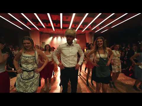 PŘEDTANČENÍ 4.C | Gymnázium Třebíč