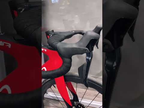 Video: Pinarello Gan Disc yol velosipedi icmalı