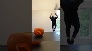 How To Carve A Pumpkin Using Parkour 🎃🎃🎃