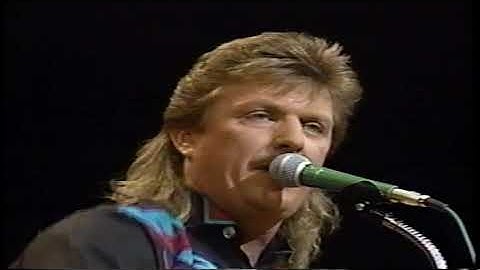 Joe Diffie   :  White Lightning    (1920 x 1080p)