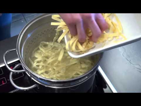 Fettuccini Alfredo with Gorgonzola Cheese