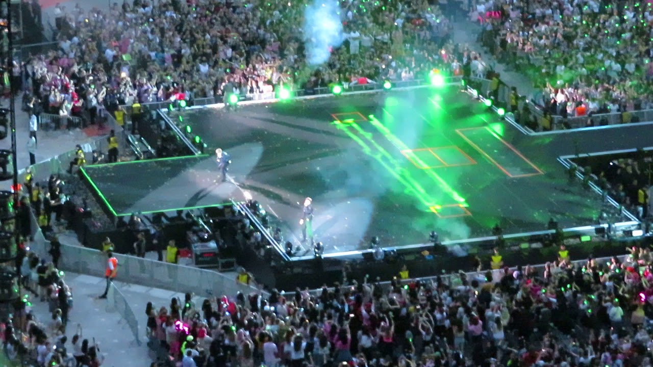 BTS - Wembley - June 1 2019 - Outro: Tear