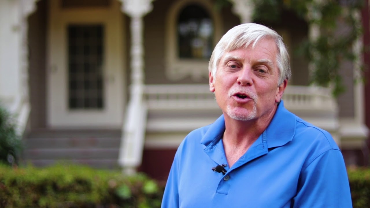 Why is Eric Swenson qualified to be Mayor of Woodburn? YouTube