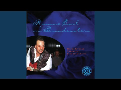 Putar Moanin' - Ronnie Earl & the Broadcasters
