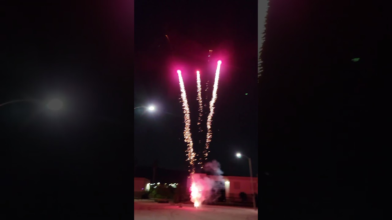 7" Loco  canister shell fireworks  24 shells fast fussed