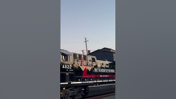Horn show and a wave from the NS OCS train!