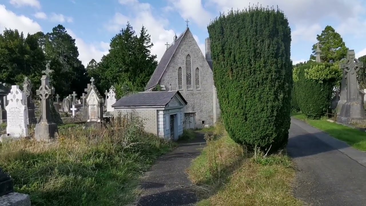 Exploring The Church Crypt Underground