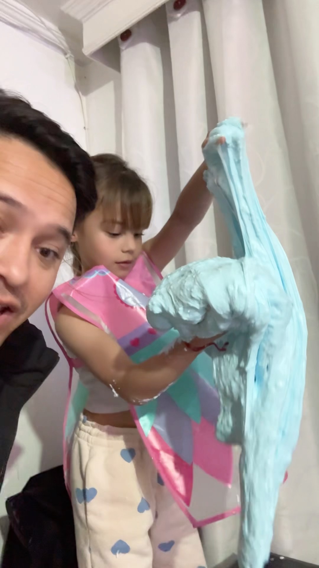 Kendall eso es un slime muy grande #humor #cosasdefamilia #comedia #cosasdecasa ##shortviral #slime