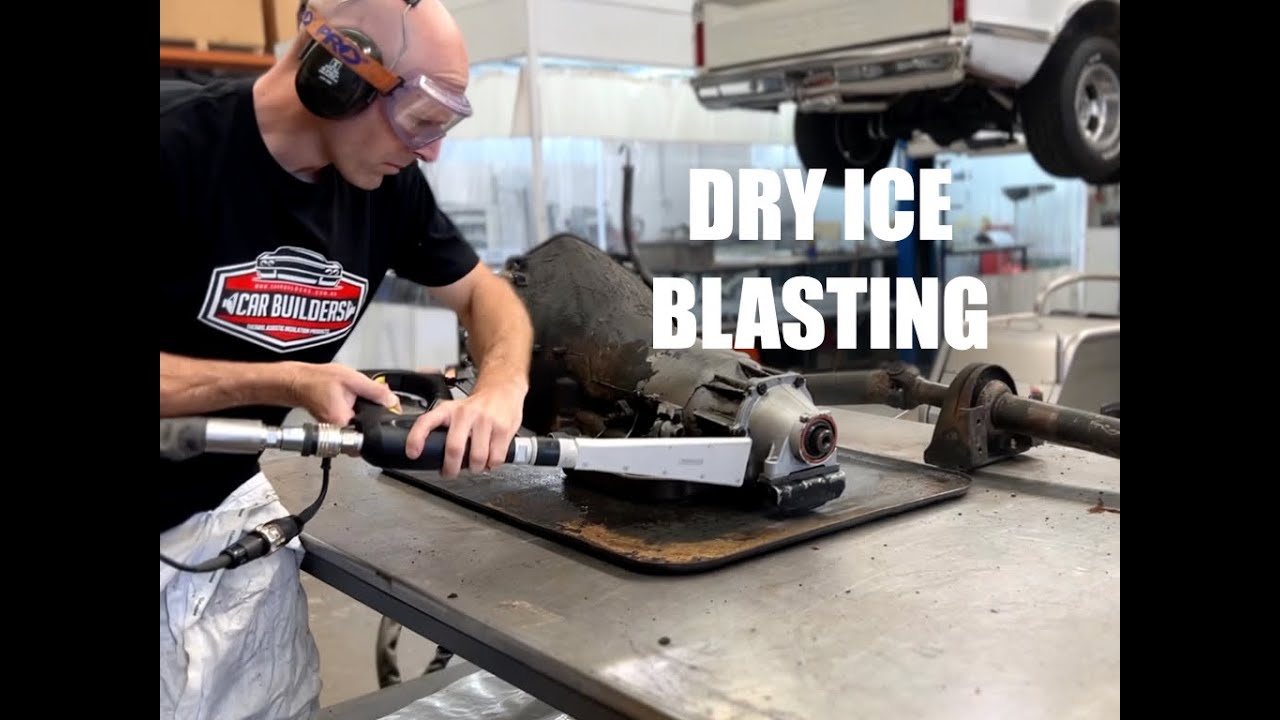 AUTOOL Automotive Dry Ice Blasting Cleaning Machine, Car Engine