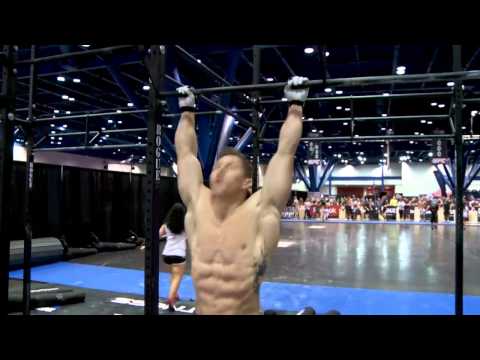 CrossFit - UFC Fan Expo Men's Dummy Carry Toes-to-Bar