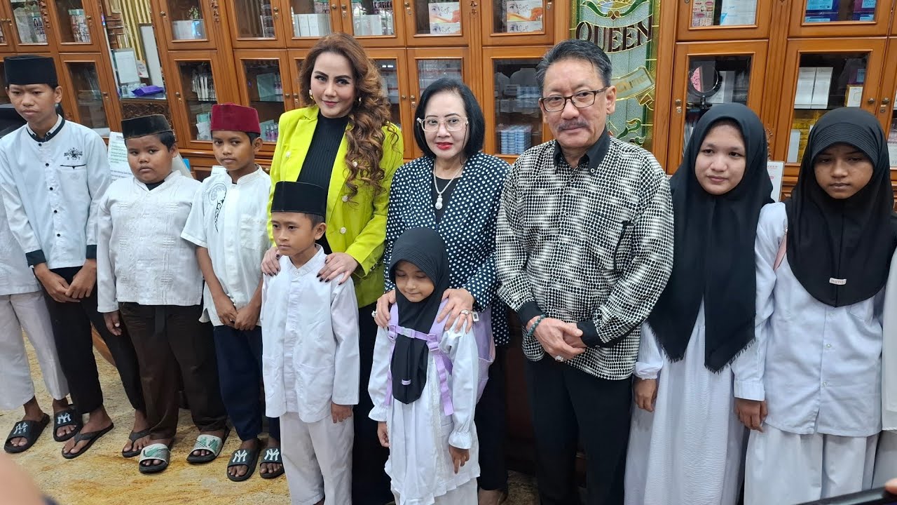 LIVE! SANTUNAN ANAK YATIM DI QUREN BEAUTY CLINIC BERSAMA NITA TALIA