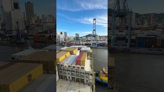 NAVIO manobrando em ITAJAÍ