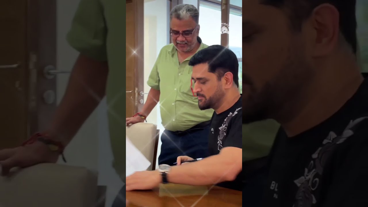 Dhoni signed contract for ipl 2022 || Dhoni signed a retention paper 😯😯