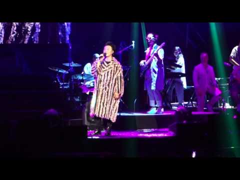 151206 Eason Chan performs Under Mt. Fuji 富士山下 @ Madison Square Garden