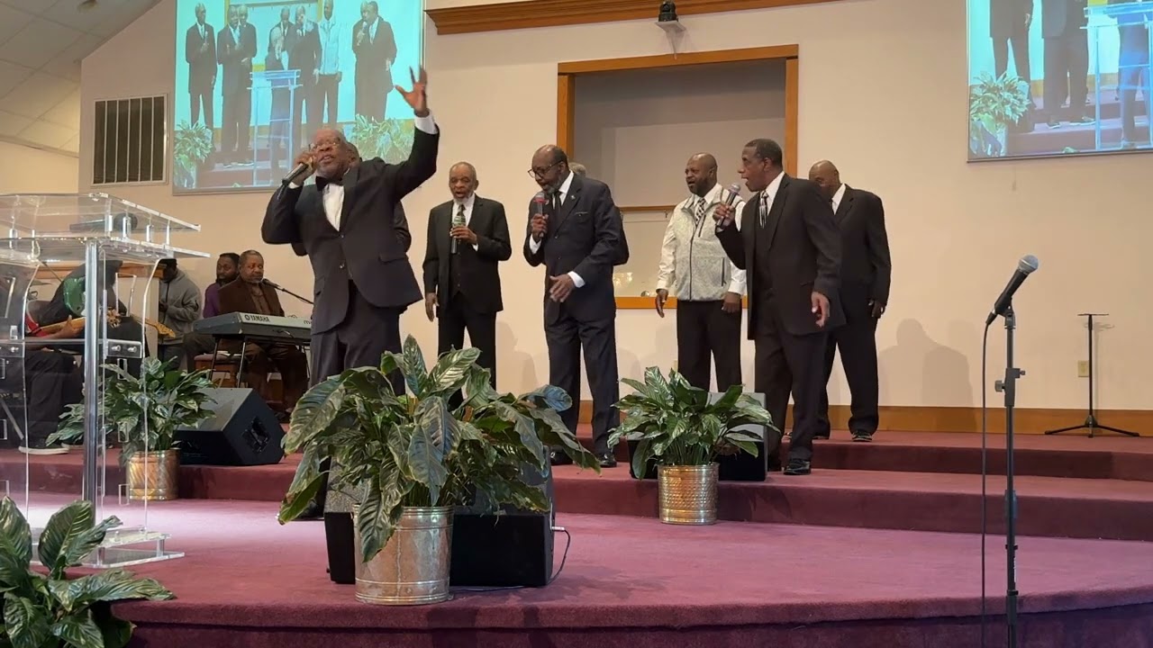 Must-See Male Chorus Performance!