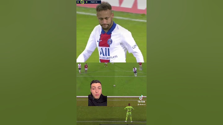 NEYMAR PERDE PÊNALTI!!