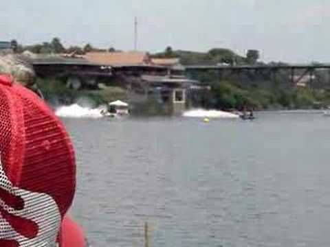 Top Fuel Drag Boat Race