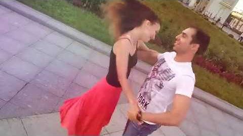 Sunny Lambada Improvization by Victor & Katya in Gorky Park, Moscow, 5 June 2019