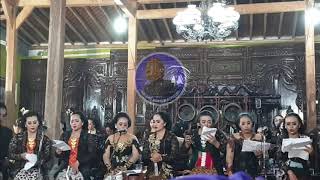 KLENENGAN MAT MAT AN KARAWITAN PUTRI ( PENGENDHANG PUTRI JOSS .. TANGANE KAYA WONG LANANG )