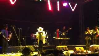 Banda Arcángel R-15 (jaripeo en Colonia Emiliano Zapata 2013)