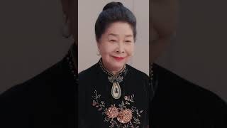 Pikirannya cuma ingin lari dari pernikahan paksa, malah nikah sama CEO yang super sayang padanya!