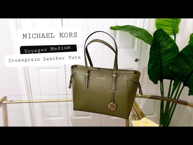 Michael Kors Voyager Tote