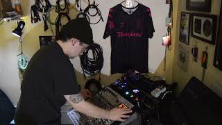 MIXER + PEDALS IMPROV | Experiment with No Input Mixing