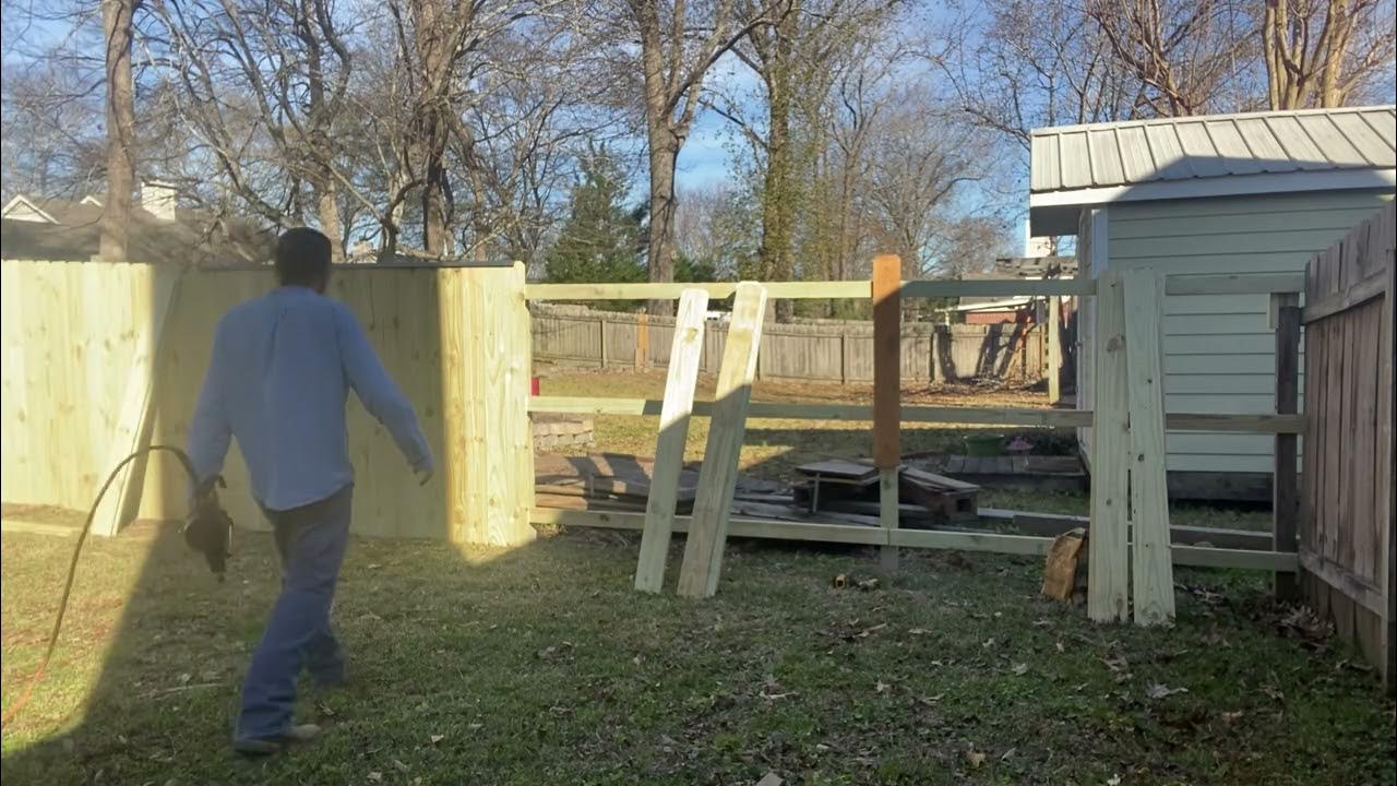 How to install fence pickets using the straight away by Mr. Fence tools