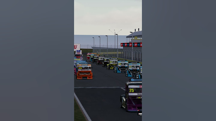 Começa etapa de Santa Cruz com piloto queimando a largada #assettocorsa #shorts