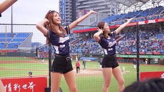 Rakuten Girls｜20201018｜倪暄、若潼、慕霏、艾璐、凱莉絲、沐妍《樂天女孩中場舞表演》Rakuten Monkeys 【4K】#伊萊克斯家庭日