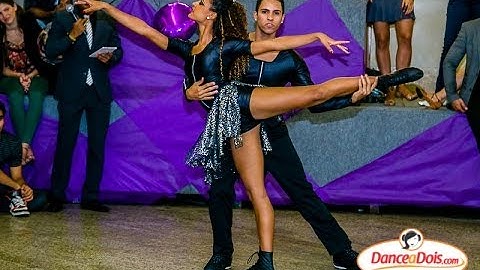 Baile de Lançamento SAMBAMANIACOS 2014 - Michell Andrade e Tarsila Tuane