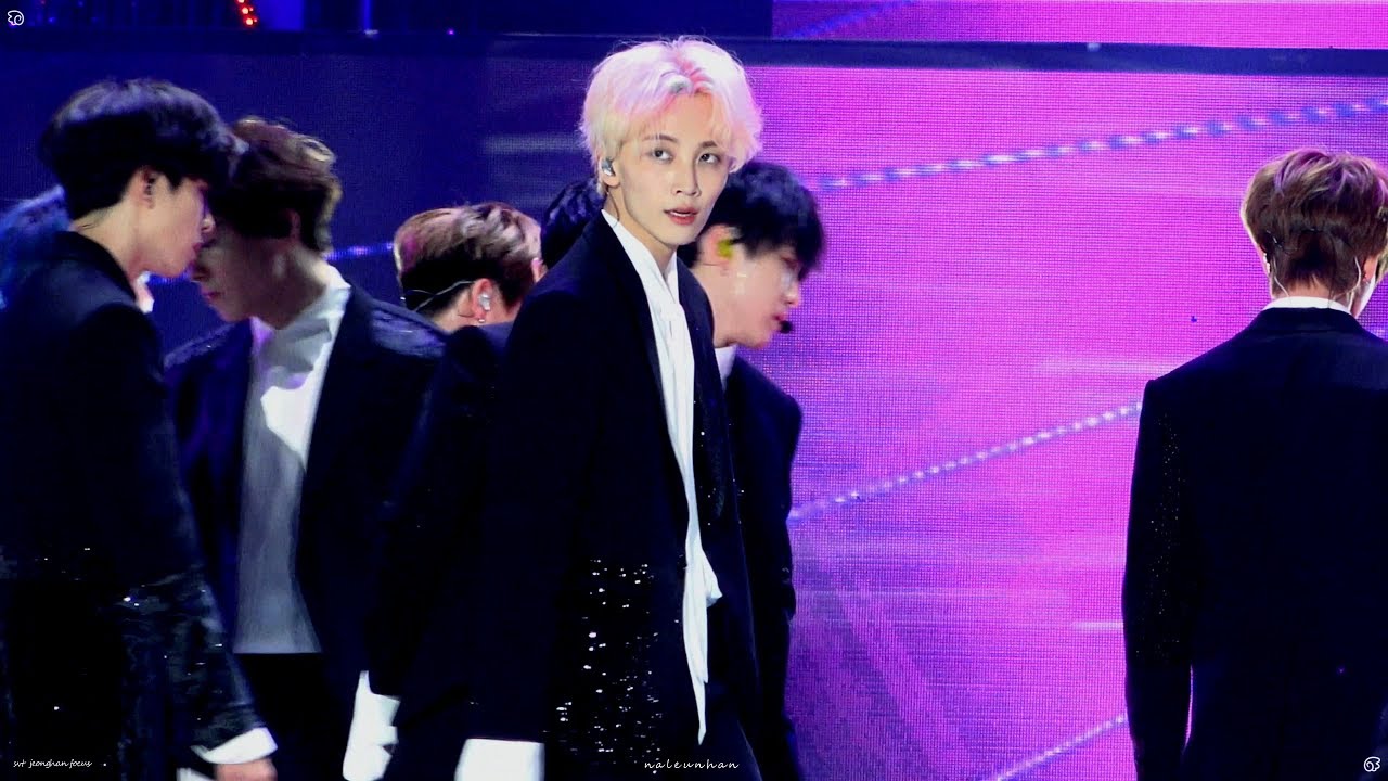 (4k) 190115 서울가요대상 - 세븐틴 울고 싶지 않아 정한 focus