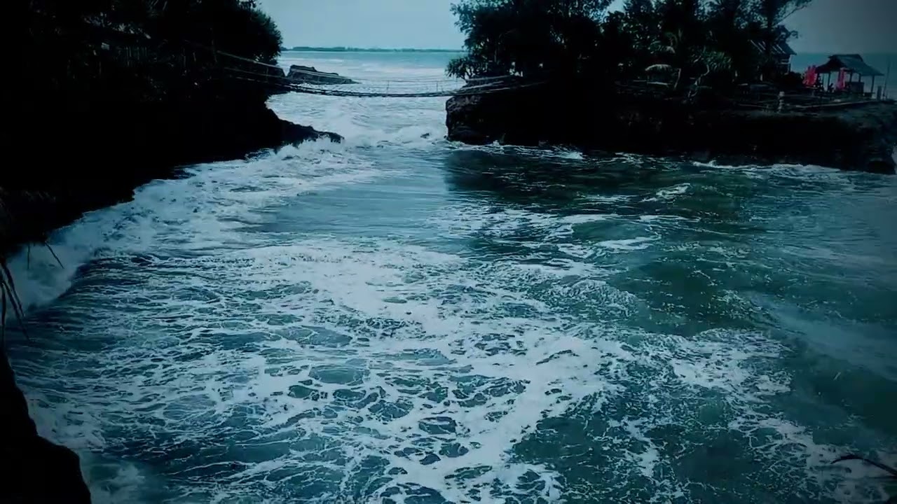 Night Ocean Soundscape – Tranquil Sea Ambience for Focus