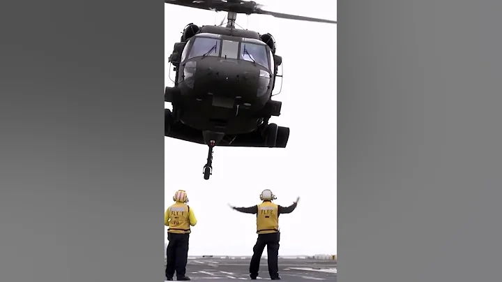 Getting to know the Sikorsky UH-60 Black Hawk Helicopter #shorts #helicopter #tempur