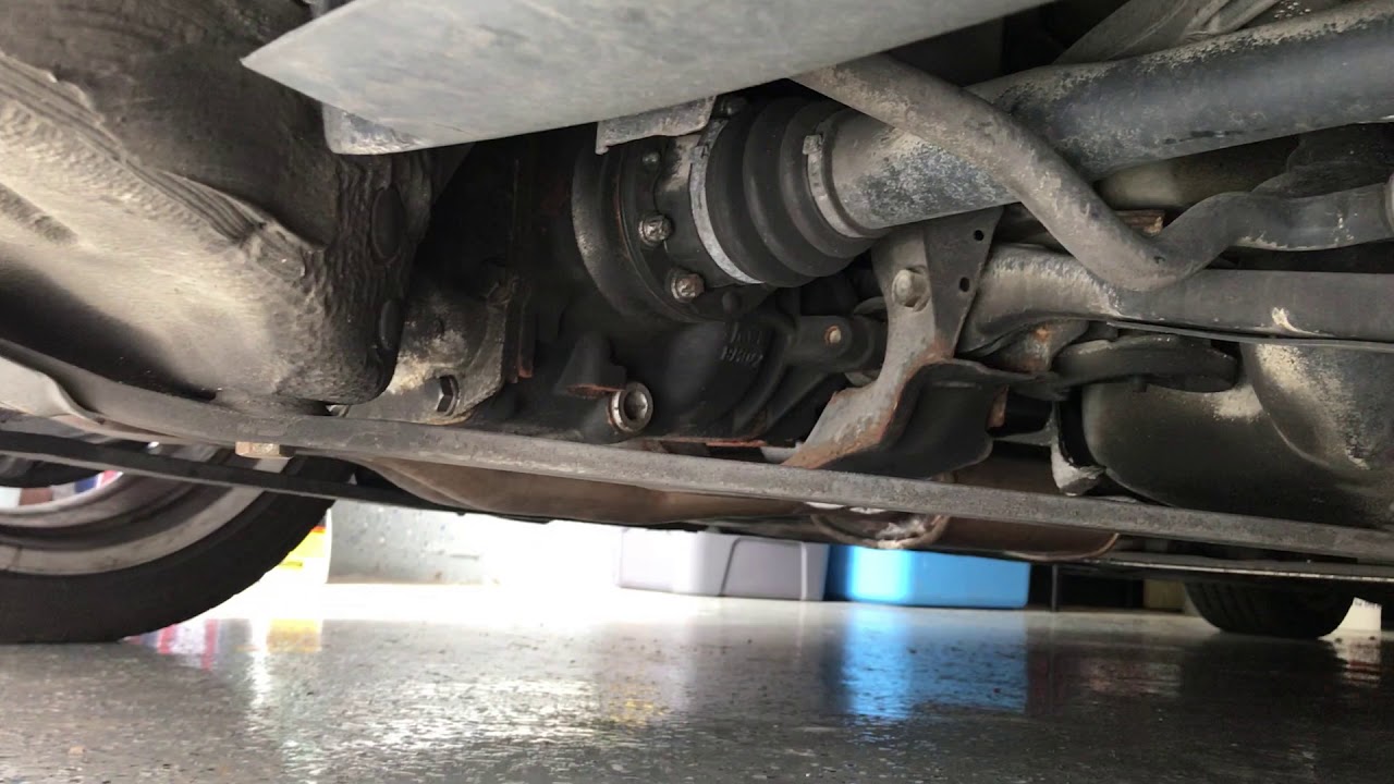 e46 Flywheel rattle? YouTube